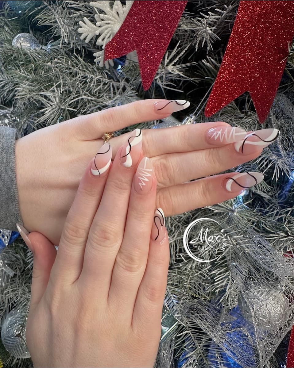 Max Nails Gresham, Health & Fitness in Gresham