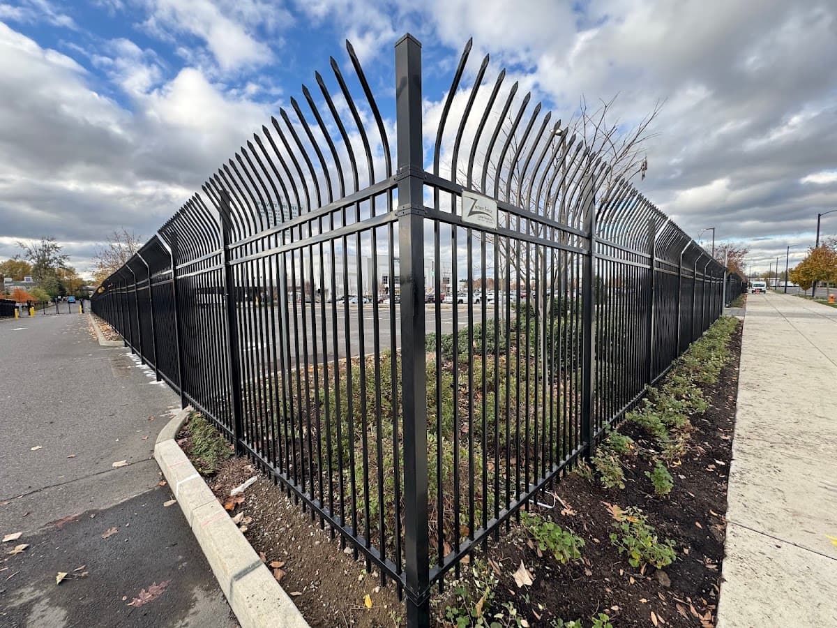 Zochert Fence Company, Trades in Gresham